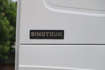 �й����� HOWO A7ϵ�ؿ� 420���� 6X4 ��ж������(���ڳ�)(ZZ3257V3647P1)ͼƬ