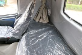 HOWO A7&nbsp;自卸车驾驶室                                               图片