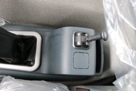 HOWO A7&nbsp;自卸车驾驶室                                               图片