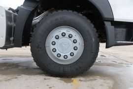 HOWO A7&nbsp;自卸车底盘                                                图片