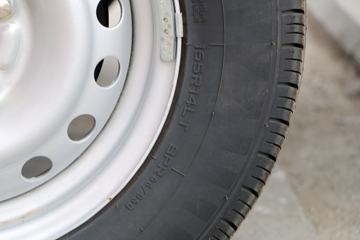 ������Խ �±�MINI 1.1L 64���� 2.6�׵�������΢��ͼƬ