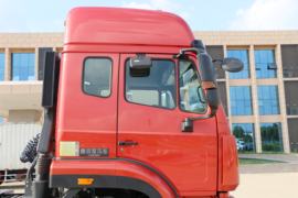 豪瀚J7B&nbsp;牵引车外观                                                图片