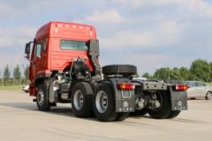 中国重汽 豪瀚J7B重卡 380马力 6X4牵引车(ZZ4255N3246E1) 中国重汽 豪瀚J7B重卡 380马力 6X4牵引车(ZZ4255N3246E1)