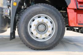 豪瀚J7B&nbsp;牵引车底盘                                                图片