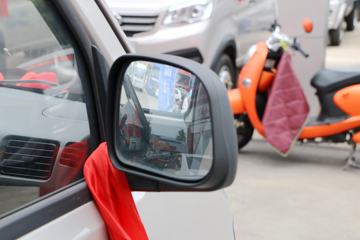 ������Խ �±�MINI 1.2L 88���� 2.55��˫������΢��(��˫̥)ͼƬ