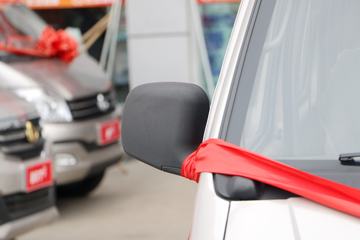 ������Խ �±�MINI 1.2L 88���� 2.55��˫������΢��(��˫̥)ͼƬ