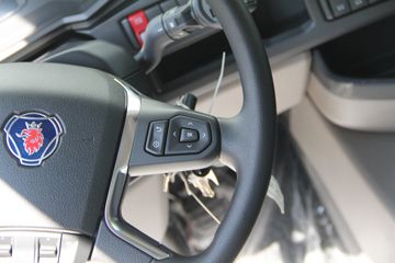 ˹������ ��Gϵ���ؿ� 500���� 6X2ǣ����(�ͺ�G500)ͼƬ