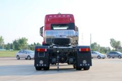 中国重汽 豪瀚J7G重卡 430马力 6X4 LNG危险品牵引车(ZZ4255N3847E1LW) 中国重汽 豪瀚J7G重卡 430马力 6X4 LNG危险品牵引车(ZZ4255N3847E1LW)