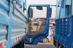 东风商用车 天锦中卡 140马力 4X2 6.2米排半栏板载货车(DFL1160BX7)