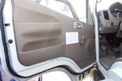 福田 奥铃CTX中卡 154马力 6.2米载货车(BJ1151VKPFG)