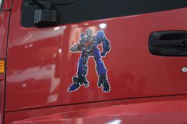 欧曼CTX&nbsp;牵引车外观                                                图片