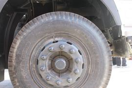 东风天龙KC&nbsp;混凝土搅拌车底盘                                                图片