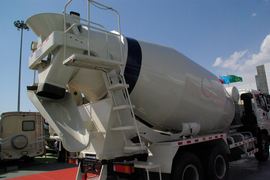 欧曼ETX&nbsp;混凝土搅拌车上装                                                图片