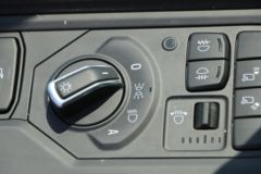 斯堪尼亚 新R系列重卡 500马力 6X2R牵引车(型号R500)