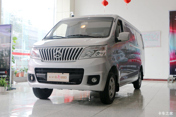 长安轻型车 睿行M80 2014款 舒适型 109马力 2座 1.5L平顶背掀门封闭货车