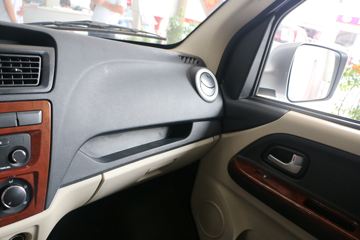 �������ͳ� ���M80 2014�� ������ 109���� 2�� 1.5Lƽ�������ŷ�ջ���ͼƬ