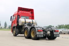 中国重汽 豪瀚N7G重卡 430马力 6X4 LNG牵引车(ZZ4255N3847E1L)