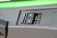 中国重汽 豪瀚N6G重卡 380马力 8X4自卸车底盘