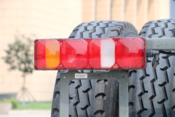 �й����� ���N6G�ؿ� 380���� 8X4��ж������ͼƬ