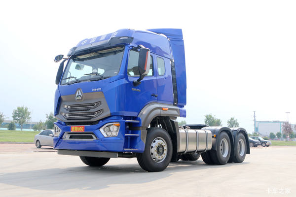 中国重汽 豪瀚N6G重卡 400马力 6X4牵引车(ZZ4255
