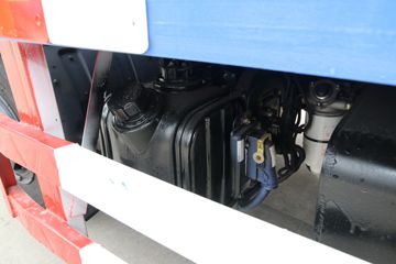  D6-L ذ 150 4.17׵ʽῨ(EQ5041XXY8BD2AC)ͼƬ