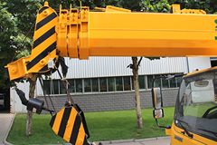 森源重工 8吨 吊车(SMQ5128JQZ)