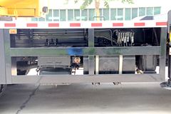 森源重工 12吨 东风华神 御龙底盘 吊车(SMQ5180JQZ)