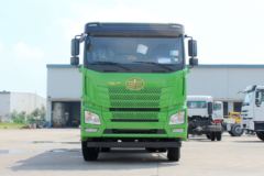 青岛解放 JH6重卡 375马力 6X4 5.6米自卸车