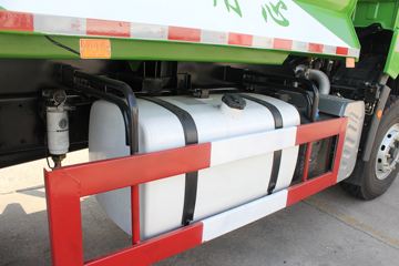 �ൺ��� JH6�ؿ� 375���� 6X4 5.6����ж��ͼƬ