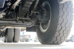 青岛解放 JH6重卡 375马力 6X4 5.6米自卸车