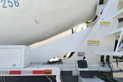 中国重汽 HOWO 380马力 6X4 4.15方混凝土搅拌车(ZZ5257GJBN4347E1)