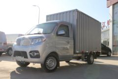 金杯 T30 1.3L 82马力 汽油 2.895米单排厢式微卡(SY5020XXY-YC5AP)