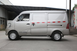 V3EV&nbsp;电动封闭厢货外观图片