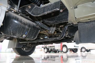 �� T30 1.3L 82���� ���� 2.95�׵���΢��(SY1021YC5AP)ͼƬ