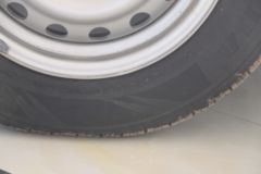 金杯 T30 1.3L 82马力 汽油 2.95米单排微卡(SY1021YC5AP)