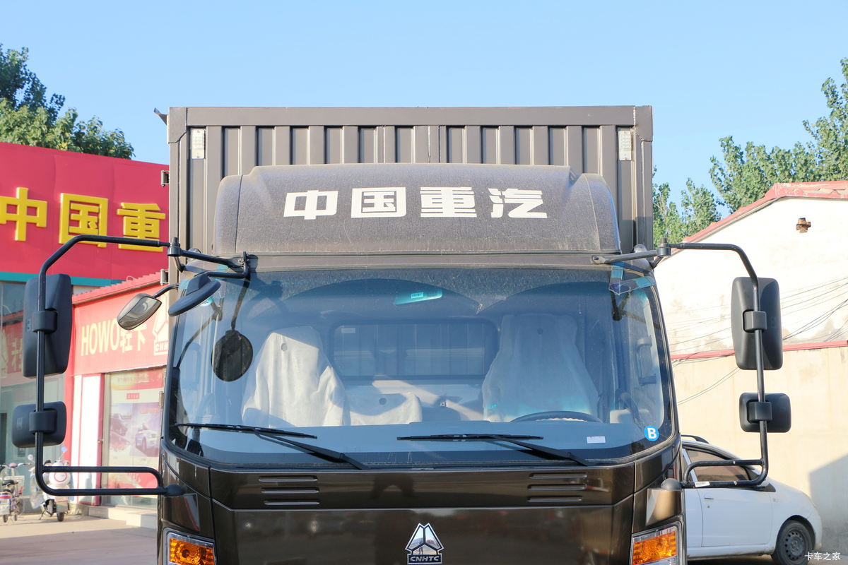 йHOWO 156 4.15׵ʽῨ(ZZ5047XXYG3315E145)                                                