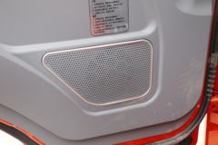 飞碟奥驰 X6系列 130马力 4X2 4.13米自卸车(长泰8A45X)
