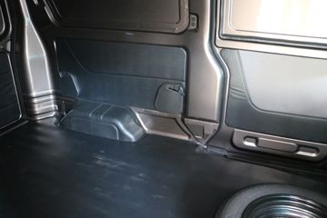 �� С��ʨ 102���� 2�� 1.5L��ջ���(CNG��)ͼƬ