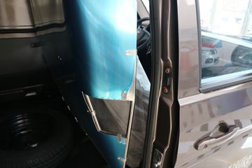 �� С��ʨ 102���� 2�� 1.5L��ջ���(CNG��)ͼƬ