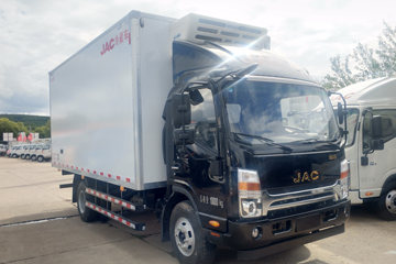 ���� ��˧��H384 154���� 4X2 5.2�׵�����س�(HFC5100XLCP71K1C6V)ͼƬ