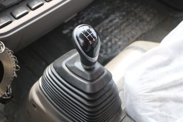 ��� ��VN 110���� 4.21�׵�����ʽ�Ῠ(CA5040XXYP40K50L1E5A84)ͼƬ