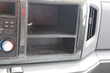 ��� ��VN 110���� 4.21�׵�����ʽ�Ῠ(CA5040XXYP40K50L1E5A84)ͼƬ