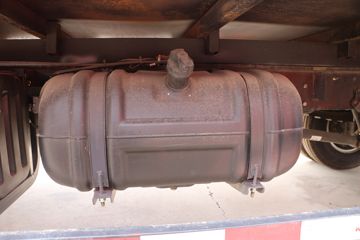 ��� ��VN 110���� 4.21�׵�����ʽ�Ῠ(CA5040XXYP40K50L1E5A84)ͼƬ