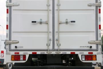  ʮ100P 98 4.25׵ʽῨ(QL5042XXYA6HAJ) ͼƬ