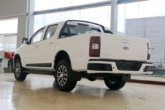 庆铃五十铃 达咖TAGA 2018款 豪华版 3.0T柴油 131马力 两驱双排皮卡 庆铃五十铃 达咖TAGA 2018款 豪华版 3.0T柴油 131马力 两驱双排皮卡