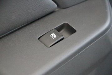 ������ʮ�� �￧TAGA 2018�� ������ 3.0T���� 131���� ����˫��Ƥ��ͼƬ