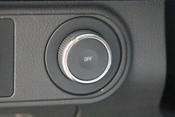 ������ʮ�� �￧TAGA 2018�� ������ 3.0T���� 131���� ����˫��Ƥ��ͼƬ