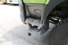 东风商用车 天龙KC重卡 330马力 8X4 5.6米自卸车(DFH3310AX3)