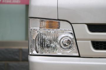 ʱ ԦVQ2 1.5L 114  3.67׵ʽ΢(BJ5032XXY-B4)ͼƬ