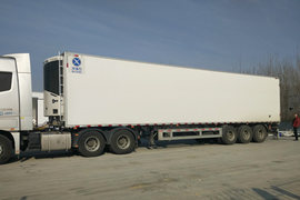 13.6米冷藏半挂车&nbsp;厢式半挂车外观图片